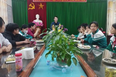 Gặp mặt động viên đội tuyển dự thi học sinh giỏi văn hoá cấp tỉnh